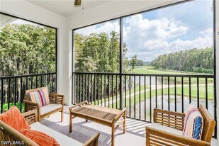 6034 National Blvd, Unit 542 in Ave Maria, FL - Building Photo