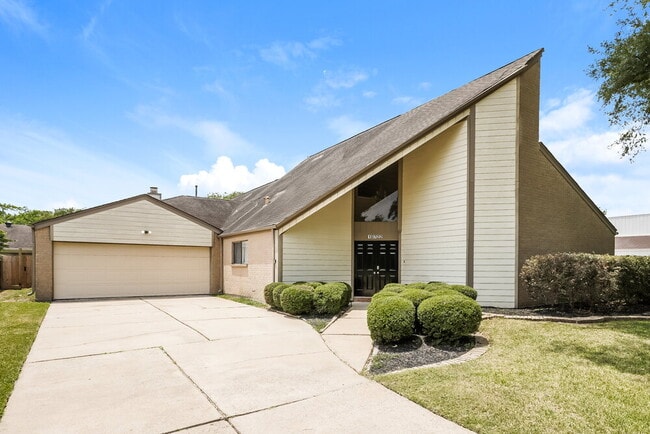 property at 10722 Shawnbrook Dr
