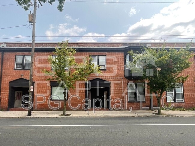 property at 18 S Washington St