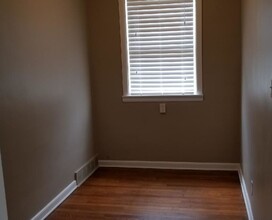 2709 Pyramid Ave in Brentwood, PA - Building Photo - Building Photo