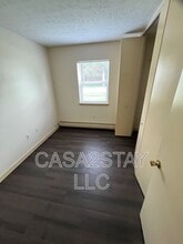2147 St Johns Pl in Louisville, KY - Building Photo - Building Photo