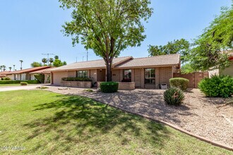 2637 E Sierra St in Phoenix, AZ - Building Photo - Building Photo