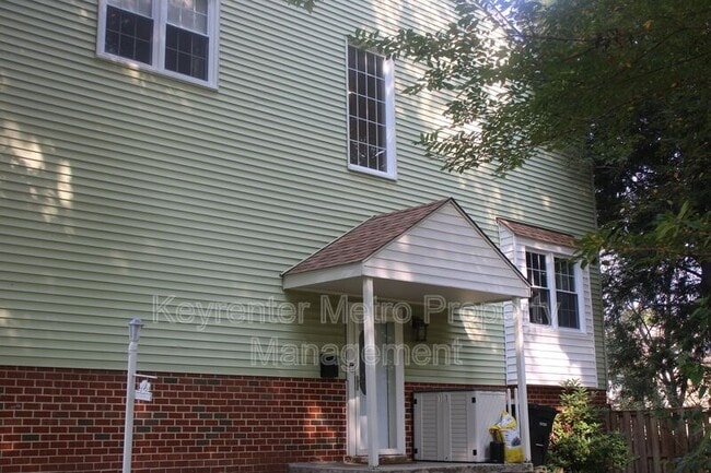 201 Castleton Terrace in Upper Marlboro, MD - Building Photo - Building Photo