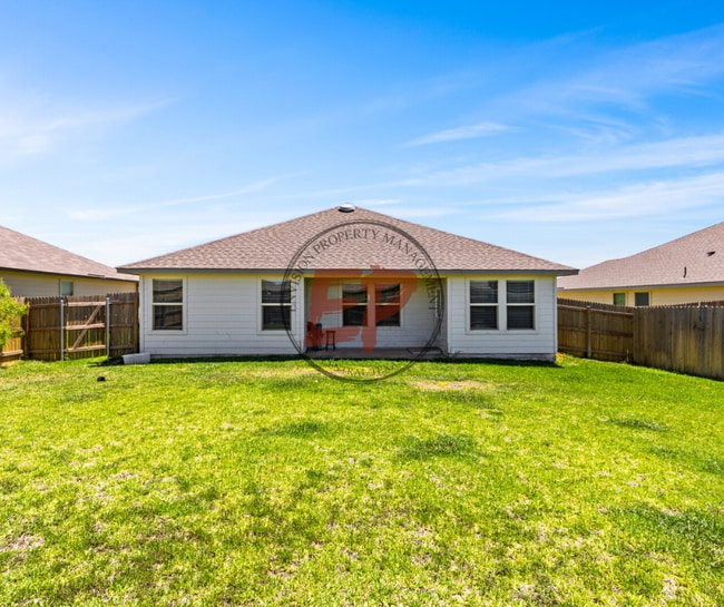 7209 Llano Dr in China Spring, TX - Building Photo - Building Photo