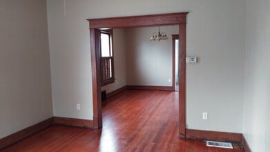 145 E 14th St in Fremont, NE - Building Photo - Building Photo