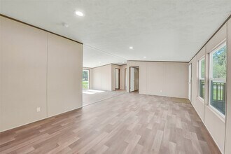 25150 Faraway Ln in Huffman, TX - Building Photo - Building Photo