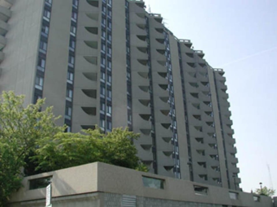 Seaway Centre in Sarnia, ON - Building Photo