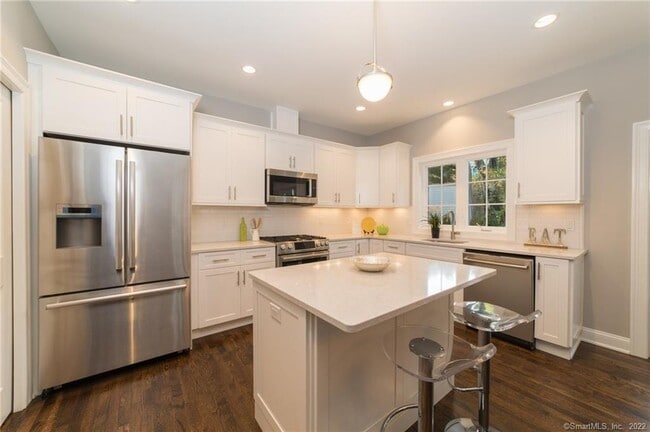 68 Anderson St in New Haven, CT - Building Photo - Building Photo