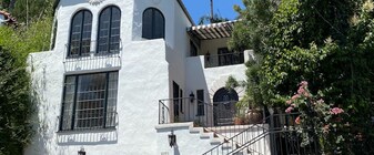 6251 Holly Mont Dr, Unit 6251 Holly Mont Dr in Los Angeles, CA - Building Photo