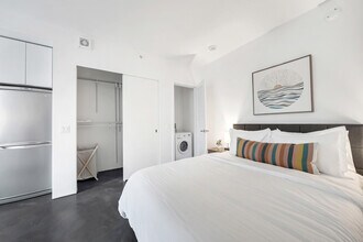 18 10th St in San Francisco, CA - Building Photo - Building Photo