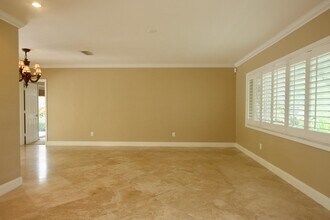 839 Malaga Dr in Boca Raton, FL - Building Photo - Building Photo