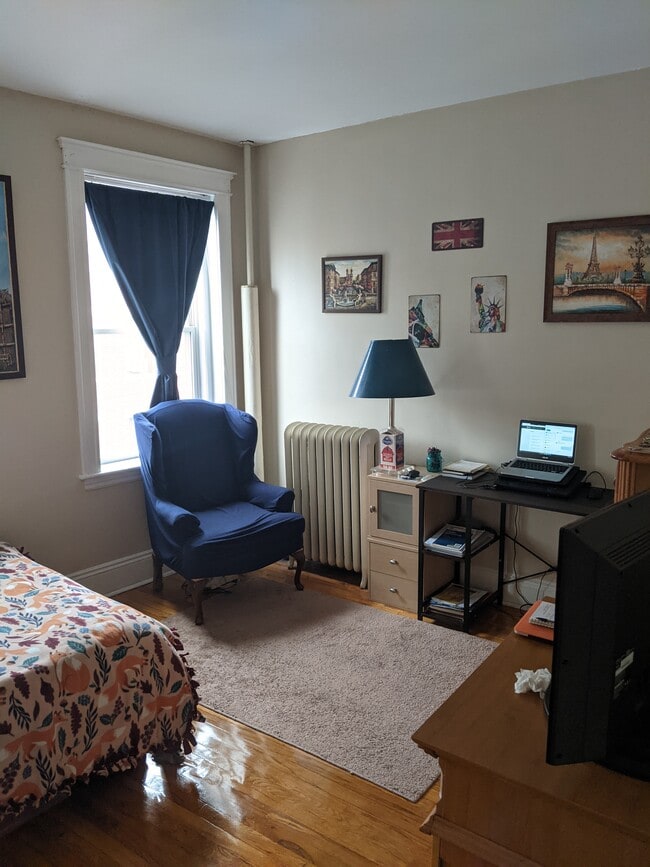 1197 Commonwealth Ave, Unit 16 in Boston, MA - Building Photo - Building Photo