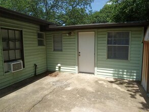 5111 Woodrow Ave in Austin, TX - Building Photo - Building Photo