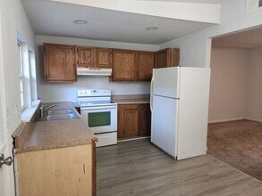 2043 Maywood St in Chesapeake, VA - Building Photo - Building Photo