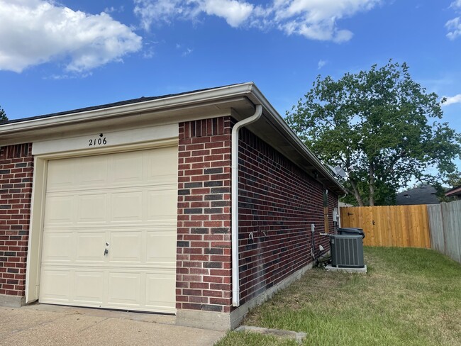 2106 Powder Mist Ln in Katy, TX - Building Photo - Building Photo