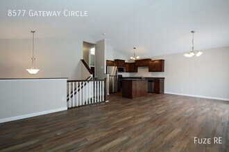 8577 Gateway Cir in Monticello, MN - Building Photo - Building Photo