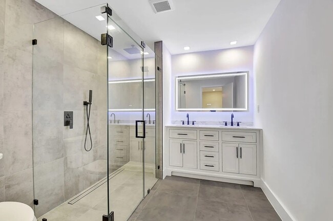 property at 5456 Sunrise Blvd