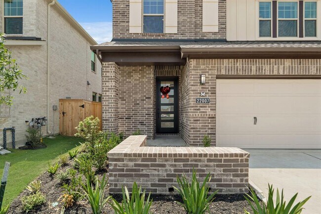 22007 Silk Pad Ct in Cypress, TX - Building Photo - Building Photo