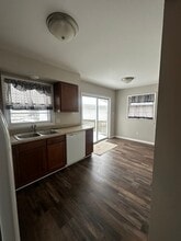 8217 Park State Dr, Unit 101 in Fort Wayne, IN - Building Photo - Building Photo