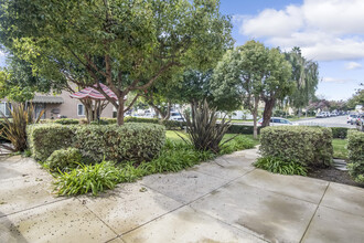 2884 La Salle Ave in Costa Mesa, CA - Building Photo - Building Photo