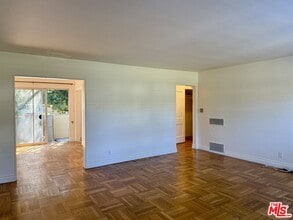 5183 Village Green in Los Angeles, CA - Building Photo - Building Photo