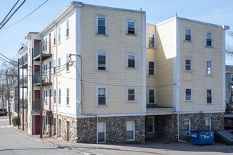 47 Chapel St in Norwood, MA - Building Photo - Building Photo