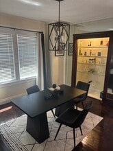 2595 Waverly Way in Norfolk, VA - Foto de edificio - Building Photo