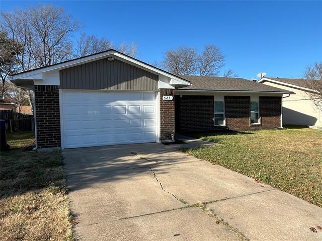 525 Oxford Park in Garland, TX - Foto de edificio - Building Photo