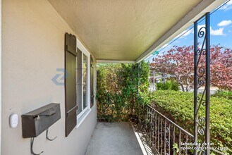 1697 140th Ave in San Leandro, CA - Foto de edificio - Building Photo