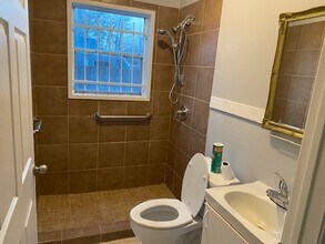 7202 Shotwell St in Houston, TX - Building Photo - Building Photo