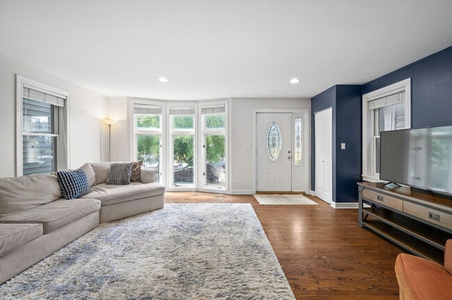 2054 W Race Ave in Chicago, IL - Building Photo - Building Photo