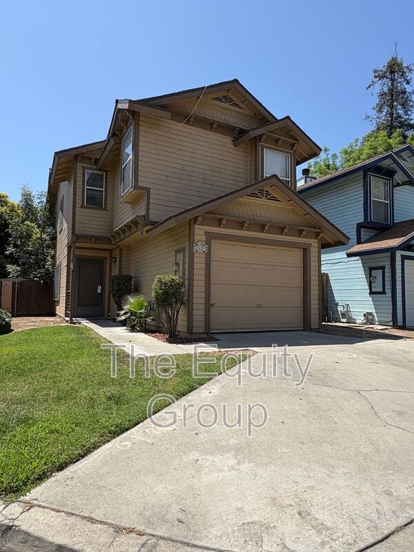 2408 W Packwood Dr