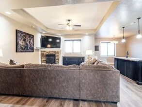 3727 250 E in Enoch, UT - Building Photo - Building Photo