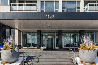 1300 N Lake Shore Dr in Chicago, IL - Building Photo - Building Photo