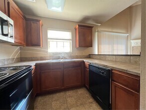 1790 N Chestnut Ave in Fayetteville, AR - Building Photo - Building Photo