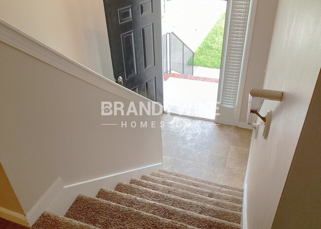 3660 Hudson Way in Rex, GA - Foto de edificio - Building Photo