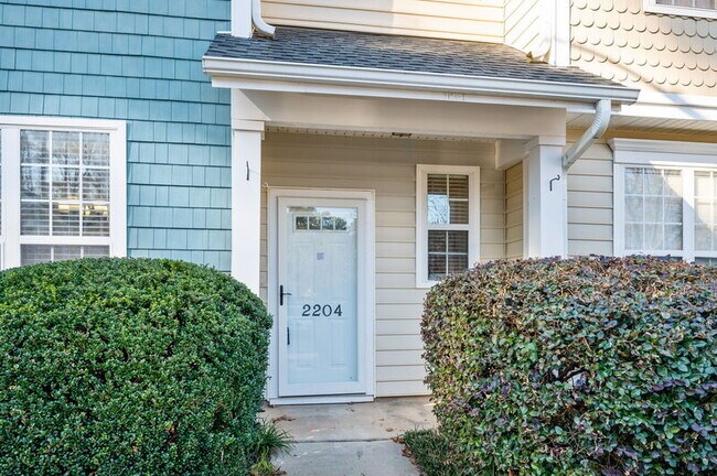 2204 Valley Haven Dr in Raleigh, NC - Building Photo - Building Photo