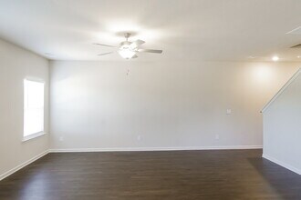 128 Brook Dr in Cartersville, GA - Building Photo - Building Photo