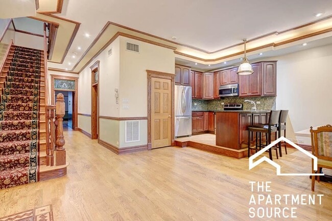 property at 33 E Division St