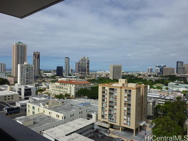 property at 824 Kinau St