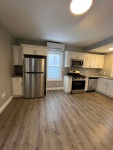 66 Dalton St in Lowell, MA - Building Photo - Building Photo