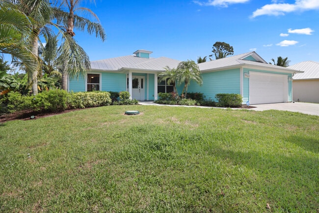 3013 Jefferson St in Stuart, FL - Building Photo - Building Photo