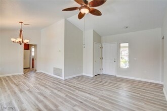 9053 Marble Dr in Las Vegas, NV - Building Photo - Building Photo