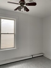 78 Van Nostrand Ave in Jersey City, NJ - Building Photo - Building Photo