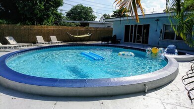 1208 NW 1st Ave in Fort Lauderdale, FL - Building Photo - Building Photo