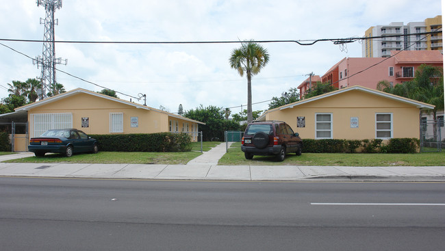 840 SW 7th St in Miami, FL - Building Photo - Building Photo