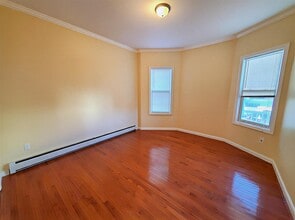 64 Dehon St, Unit 1 in Revere, MA - Building Photo - Building Photo