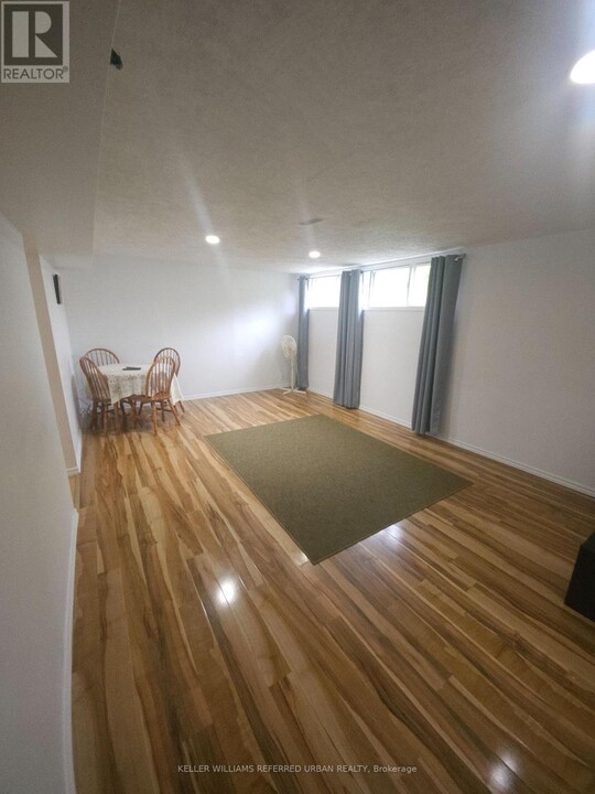 41 Pintail Crescent in Toronto, ON - Building Photo