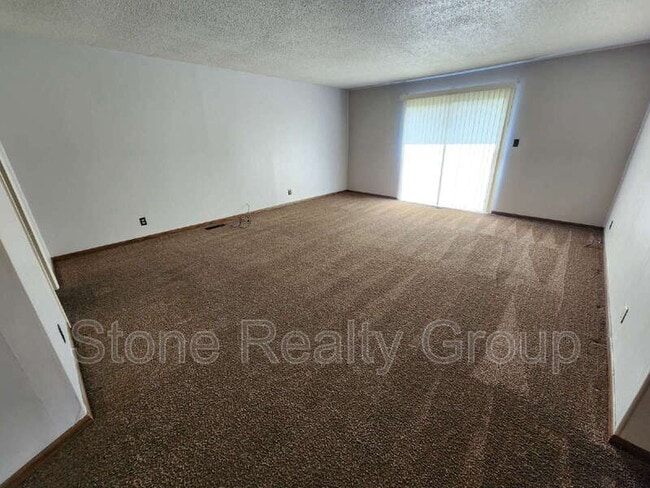2333 Wallace Ave in Terre Haute, IN - Foto de edificio - Building Photo