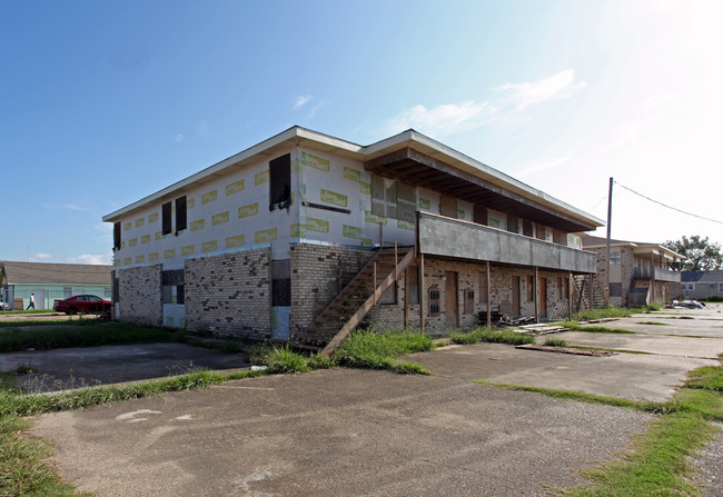 1035 Pailet Ave in Harvey, LA - Building Photo - Building Photo